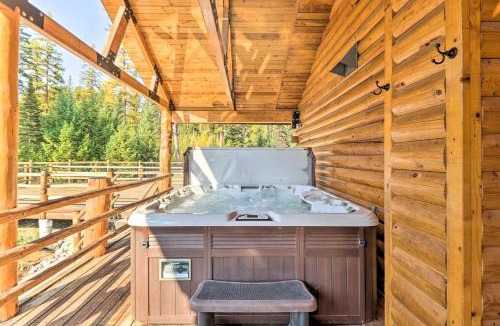 Olney House | Stunning Montana Retreat: Hot Tub, On-Site Hiking!