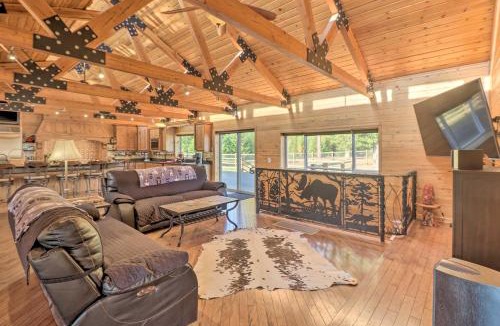 Olney House | Stunning Montana Retreat: Hot Tub, On-Site Hiking!