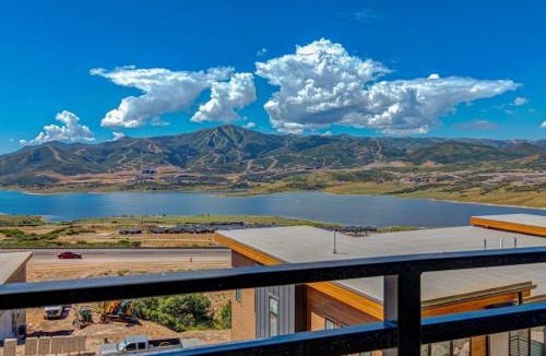 Hideout House | Stunning Views Family Fun & Steps from Deer Valley's New East Village
