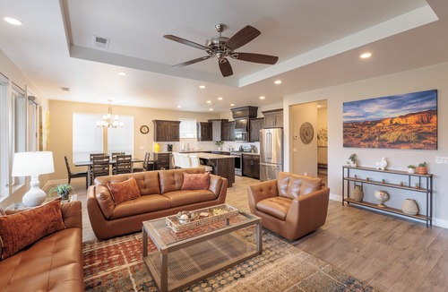 St. George House | Stylish 3BR Home Near Clubhouse