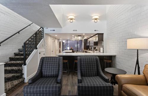 North Park City House | Stylish and Modern Park Ave Condo, 5 minutes to Main and Skiing at Park City