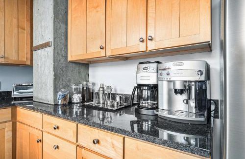 Civic Center Hotel | Stylish Loft with City Views in Prime Location