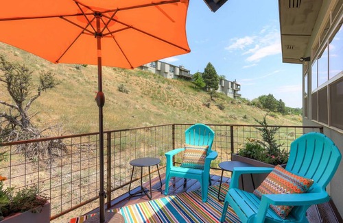 Quail Ridge Apartment | Stylish & Modern Boise Studio w/Foothills Views!