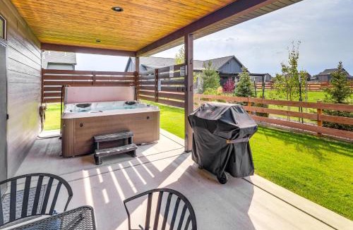 Red Lodge House | Stylish Montana Vacation Rental w/Private Hot Tub