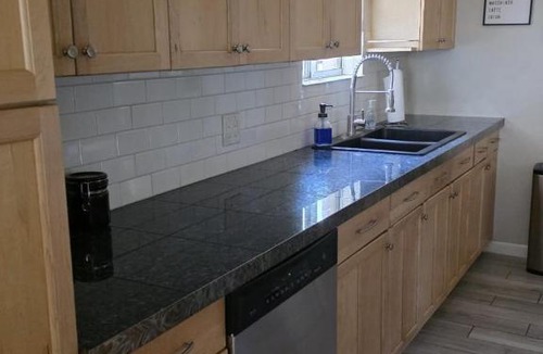 Camelback East House | Stylish Phoenix Escape Near Downtown Wi-Fi