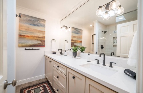 Shea North Estates House | Stylish Scottsdale home with Heated Pool, Hot Tub, 2mi from Scottsdale Quarter