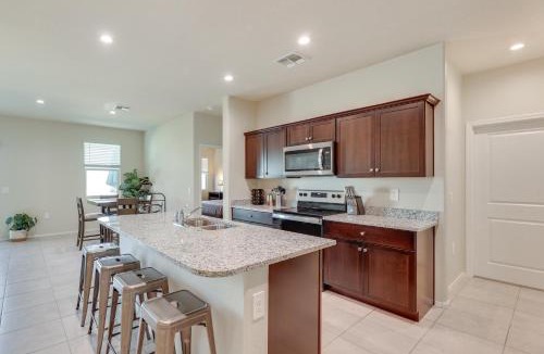 Florence House | Suburban Family Home 7 Mi to Poston Butte Preserve