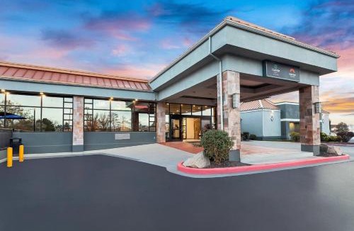 Salt Lake City Hotel | Suburban Studios Salt Lake City Airport