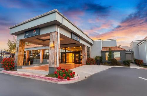 Salt Lake City Hotel | Suburban Studios Salt Lake City Airport