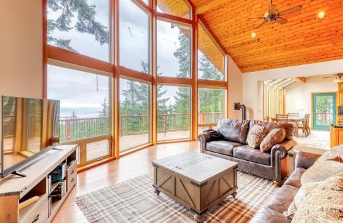 Olga House | Sucia Island Mountain View
