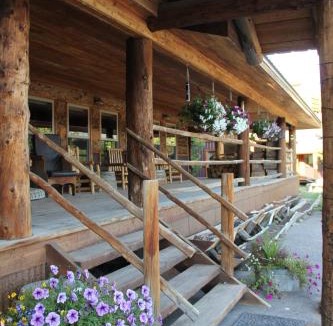Anaconda Cabin | Sugar Loaf Lodge & Cabins