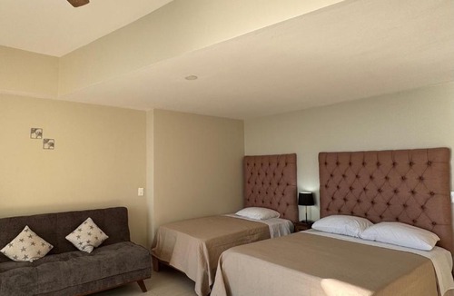 Costera Acapulco Hotel | Suite Torres Gemelas Acapulco