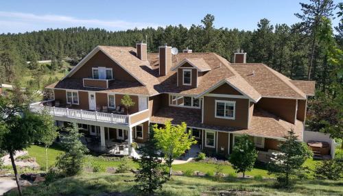 Rapid City Bed & Breakfast | Summer Creek Inn