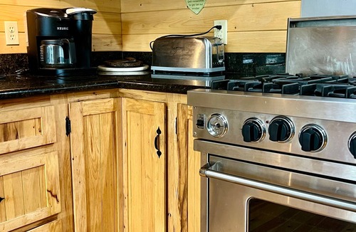 Alpine Cabin | Summer weekend dates available June 25-June 29 in the cool pines of Alpine