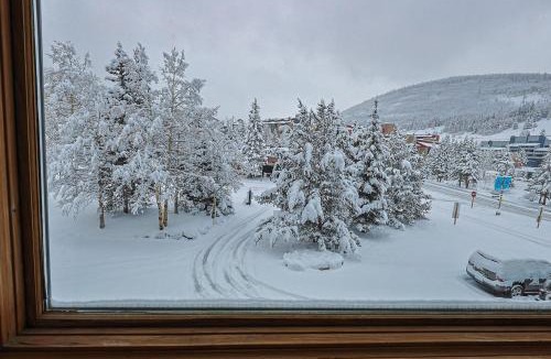 Copper Mountain Village House | Summit House 2 bed 2 bath SHGW