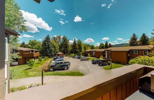 Elkhorn Apartment | Sun & Ski