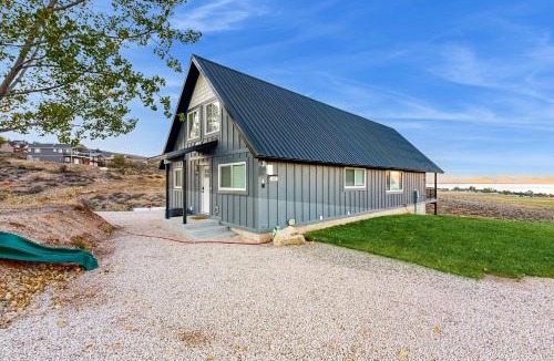 Sweetwater House | Sun & Slopes
