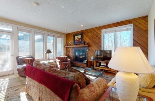 Vail Apartment | Sun Vail 24B