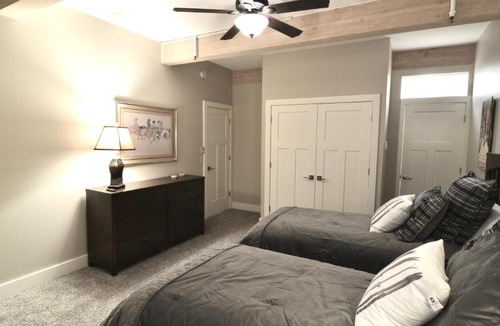 Ketchum Apartment | Sun Valley Adventures Heated Pool & Spa