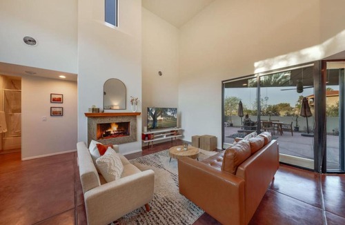 Tucson House | Suncrest GH