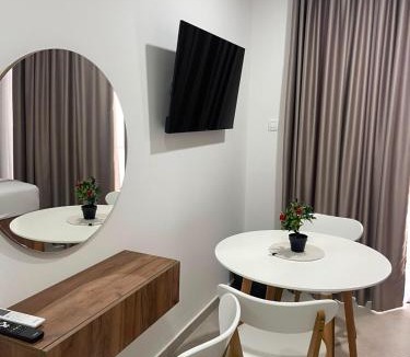 Dobra Voda Apartment | Sunny Coast