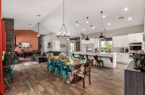 South Scottsdale House | Sunny Daze in Old Town Scottsdale - Heated Pool