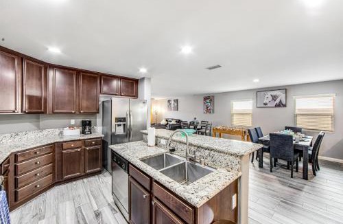 Terra Lago House | Sunny Desert Days
