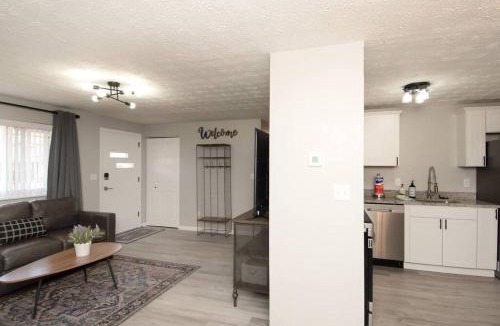 Huber Heights House | Sunny Ranch - Newly Remodeled