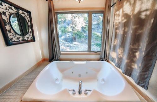 Estes Park House | Sunnyside Knoll- 18 cabin