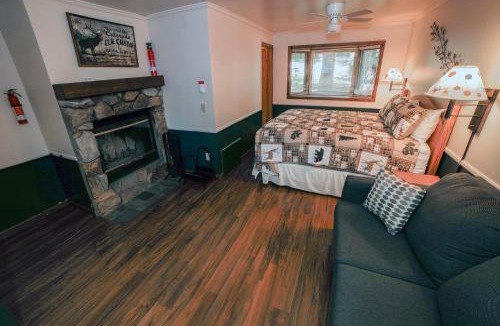 Estes Park Apartment | Sunnyside Knoll- 4 cabin