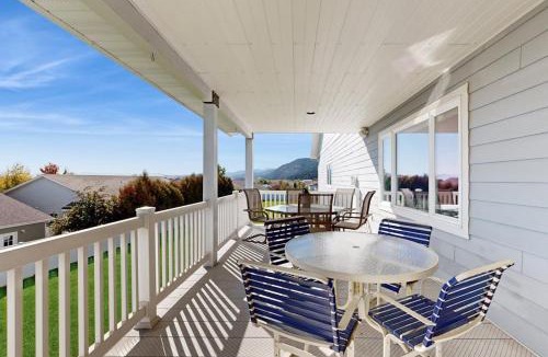 Kalispell House | Sunnyside Retreat