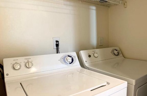 Palm Springs Apartment | Sunrise Springs 1-Bedroom with Balcony & Pool