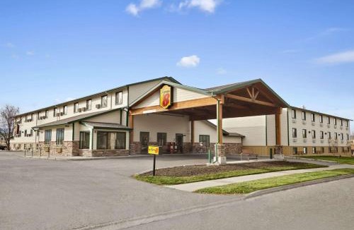 Bozeman Hotel | Super 8 by Wyndham Bozeman