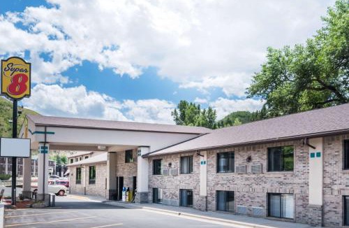 Deadwood Hotel | Super 8 by Wyndham Deadwood Black Hills Area