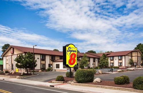 Flagstaff Hotel | Super 8 by Wyndham Flagstaff