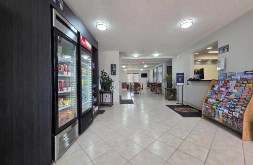 Fountain Hotel | Super 8 by Wyndham Fountain