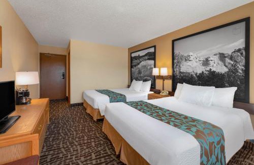 Hill City Hotel | Super 8 by Wyndham Hill City/Mt Rushmore/Area