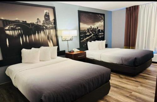 Crete Hotel | Super Star Inn & Suite Lincoln Crete