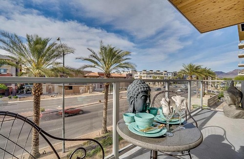 Thunderbird Industrial Airpark Apartment | Superior Condo In North Scottsdale (Unit 1039) Condo