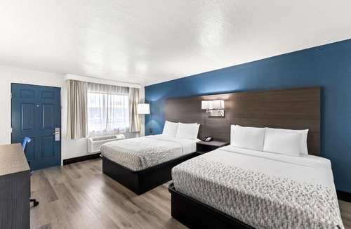 Downtown Phoenix Hotel | SureStay By Best Western Phoenix Airport