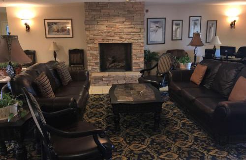 Billings Hotel | SureStay Plus Hotel by Best Western Billings