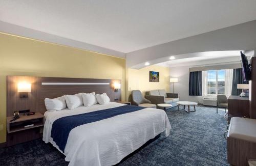 Billings Hotel | SureStay Plus Hotel by Best Western Billings