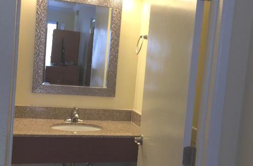 Cow Hollow Hotel | Surf Motel