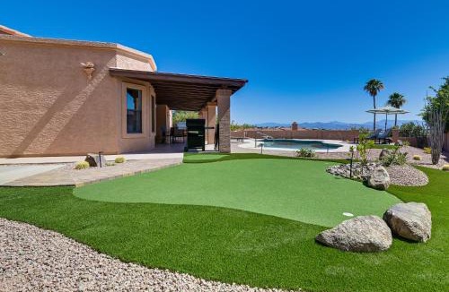 Fountain Hills House | Sweeping Mtn Views & Hot Tub: Fountain Hills Oasis