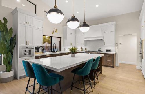 Hope House | Sweetwater Luxury Home - Pool Spa Volleyball & More