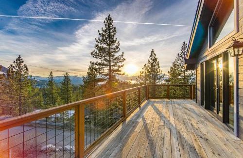 Tahoe Village House | Tahoe Nirvana Mountain and Lake View