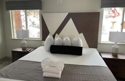 Tahoe Village Resort | Tahoe Trail Resort