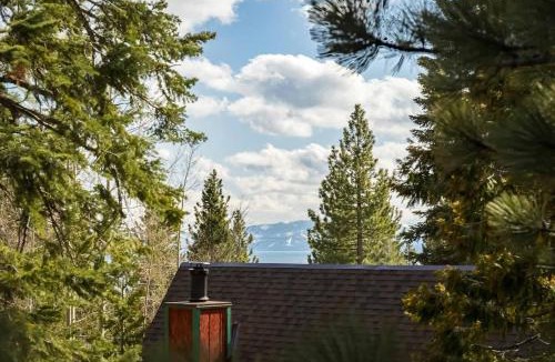 Kings Beach House | Tahoe Tranquili-Tree