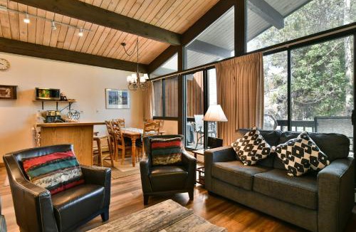 Warrior's Mark Apartment | Tamarisk Randonnée Condo: Excellent Location