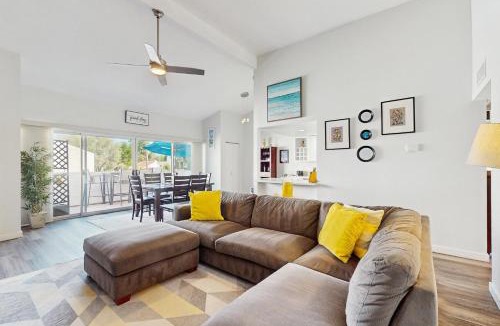 The Lakes House | Tempe Dream